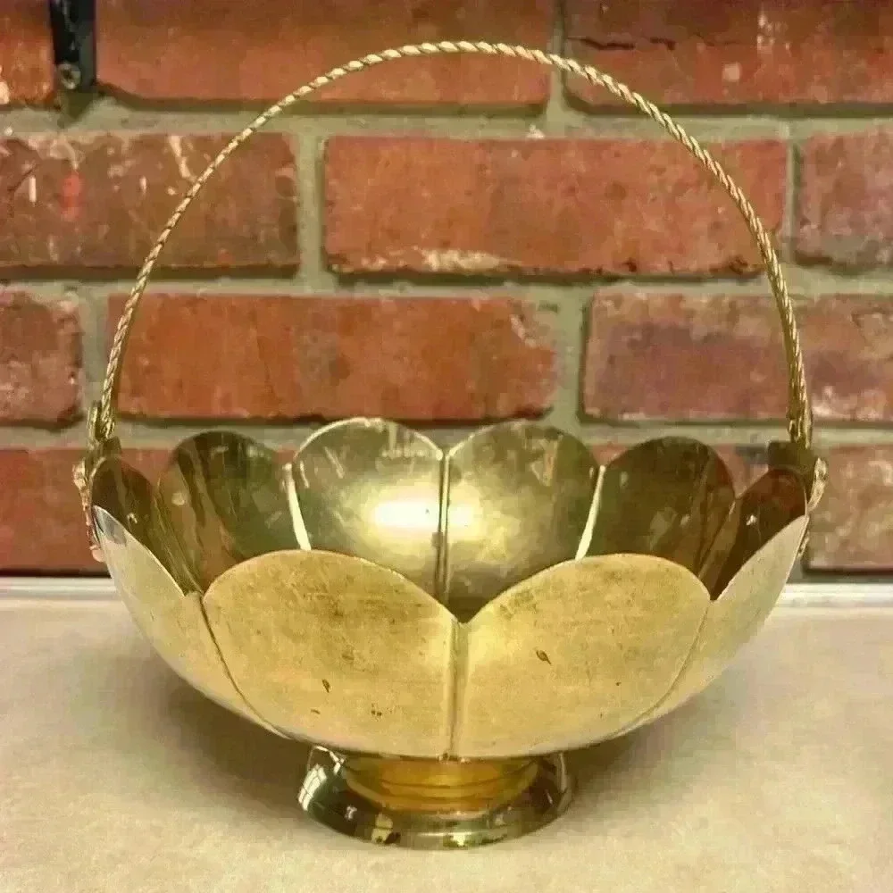 Vintage Tulip Bowl Scalloped Design W/Movable Handle '70's Grapes..Braided Rope
